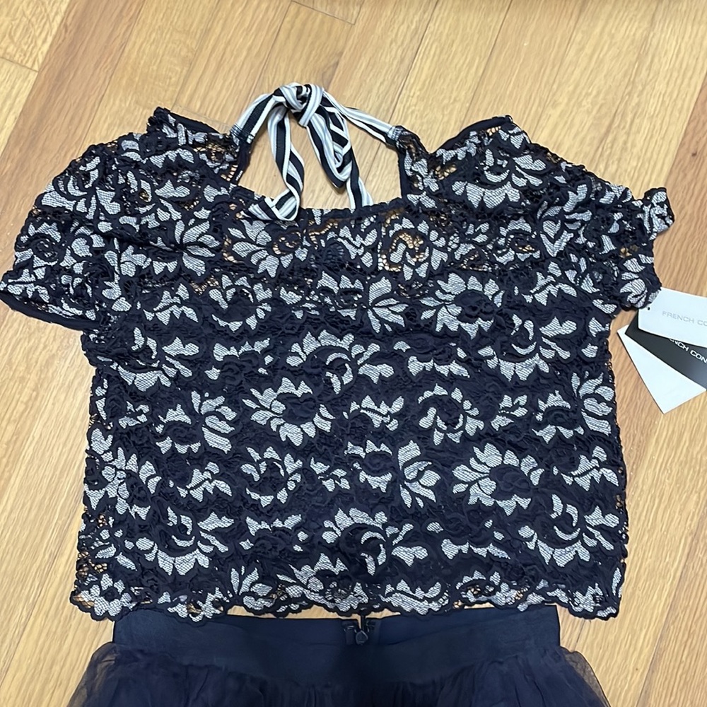NWT 2-piece French Connection - Picture 3 of 8